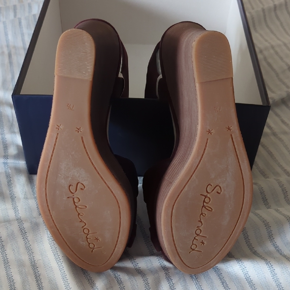 Burgundy Bow Wedge Sandals — Size 7.5 (Brand New) - Picture 6 of 9